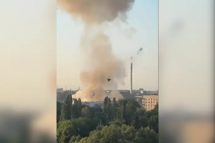 Atak na Charków: pojawiły się nagrania uderzenia drona w budynek