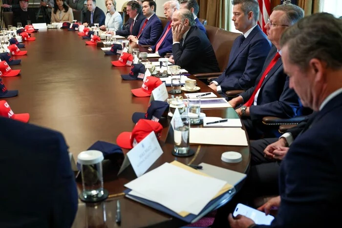 W USA hakerzy zlamali komunikator, z którego korzystało ponad 60 urzędników