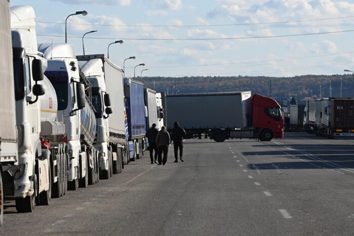 Ratification of the Subsoil Agreement, Border Blockade. Main News for May 12