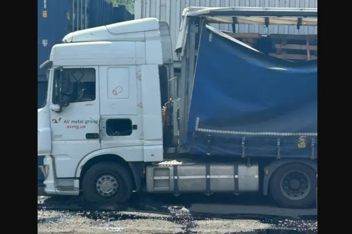Russia strikes Odesa port: authorities report on consequences