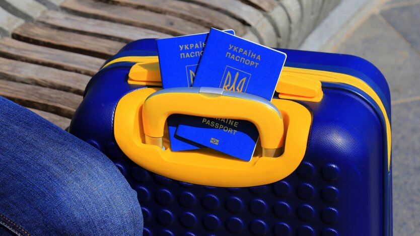 Как украинцам получить постоянное проживание в Испании: полный гид для переселенцев
