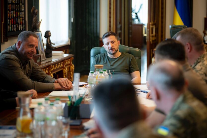Президент Зеленский рассказывает о укреплении украинской баллистики и авиации