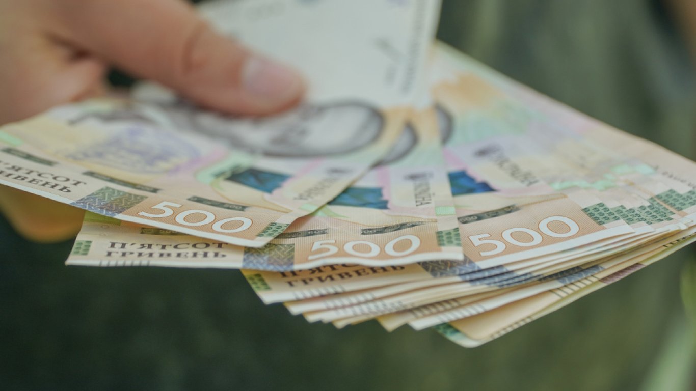 Кому гарантируют минимальную пенсию в 6 тыс. грн — пояснение ПФУ