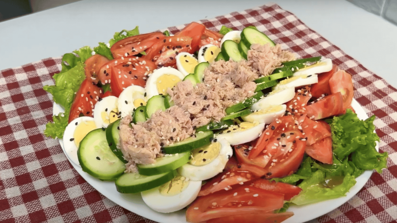 Leichter Salat, wie ein Sonntagmorgen – einfaches, schmackhaftes Rezept