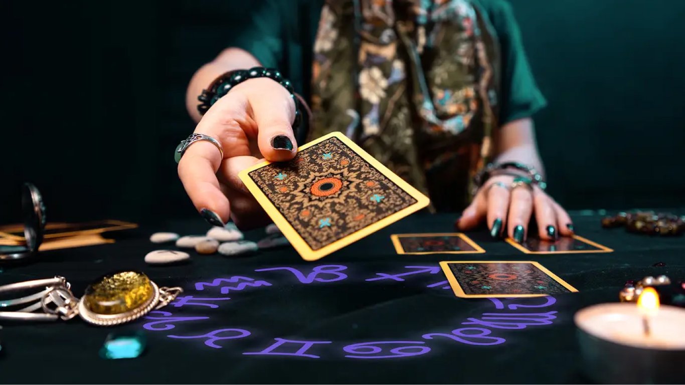 Tarot predicts a great miracle for four Zodiac signs this week