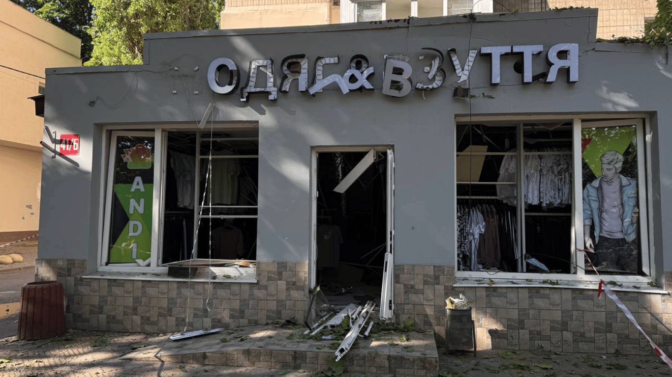 Rosjanie atakują mieszkania i biznesy mieszkańców Odessy - zdjęcia zniszczeń
